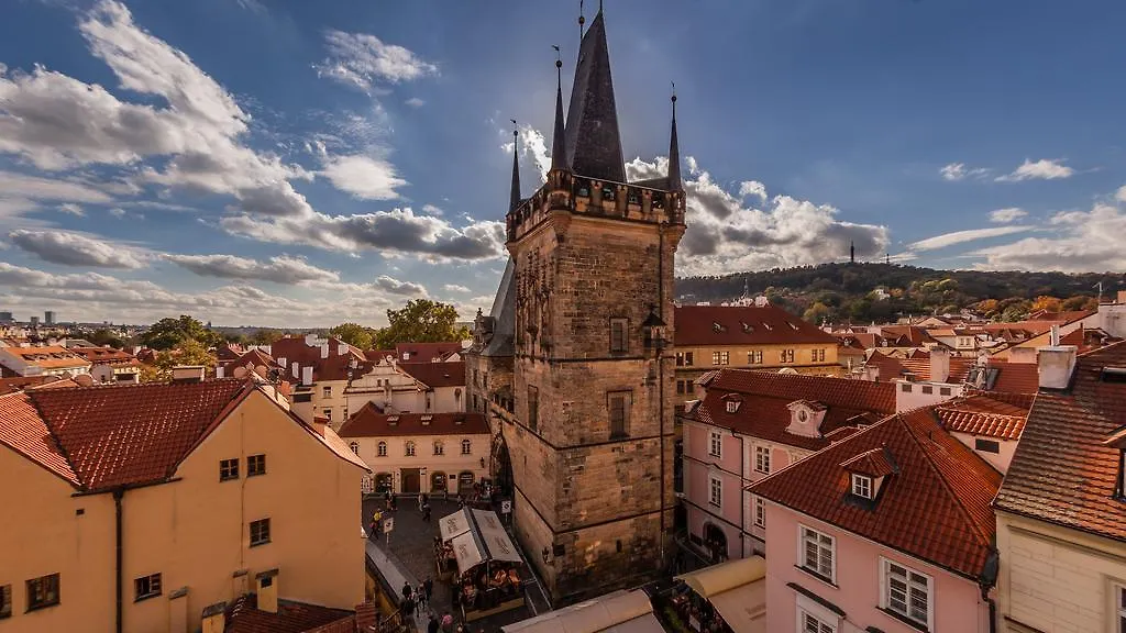 Amazing Charles Bridge Apartment Prague