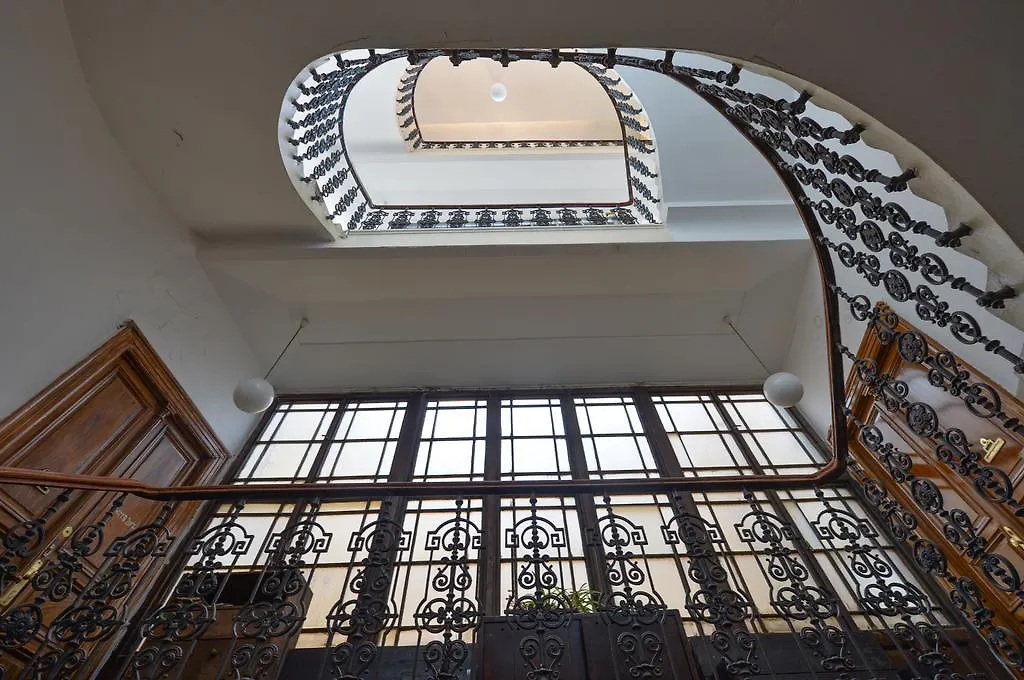 Amazing Charles Bridge Apartment Prague